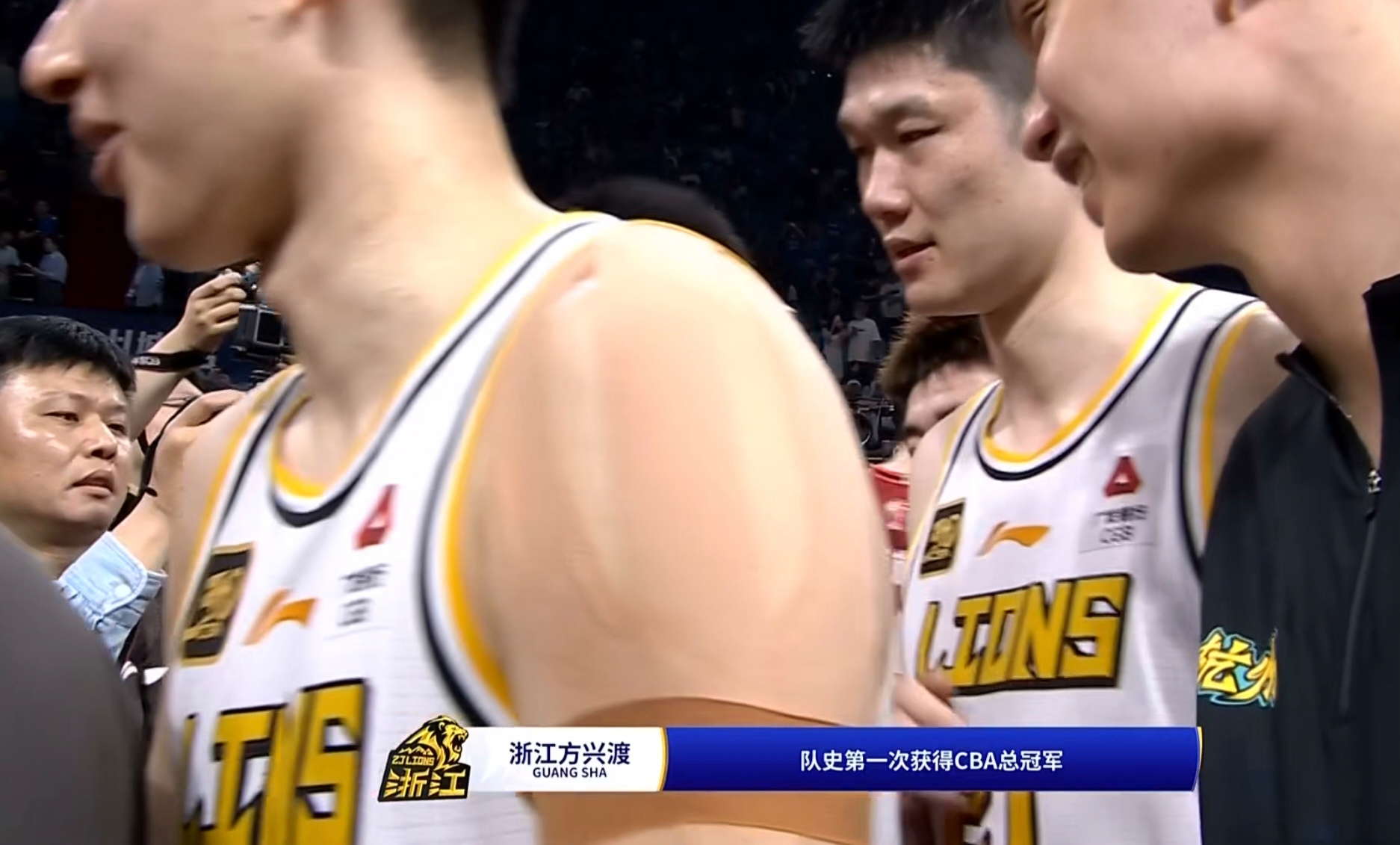 浙江队迎CBA季后赛关键赛，赛前官宣签约，悬念犹存，心理建设被强调的简单介绍-爱游戏ayx综合