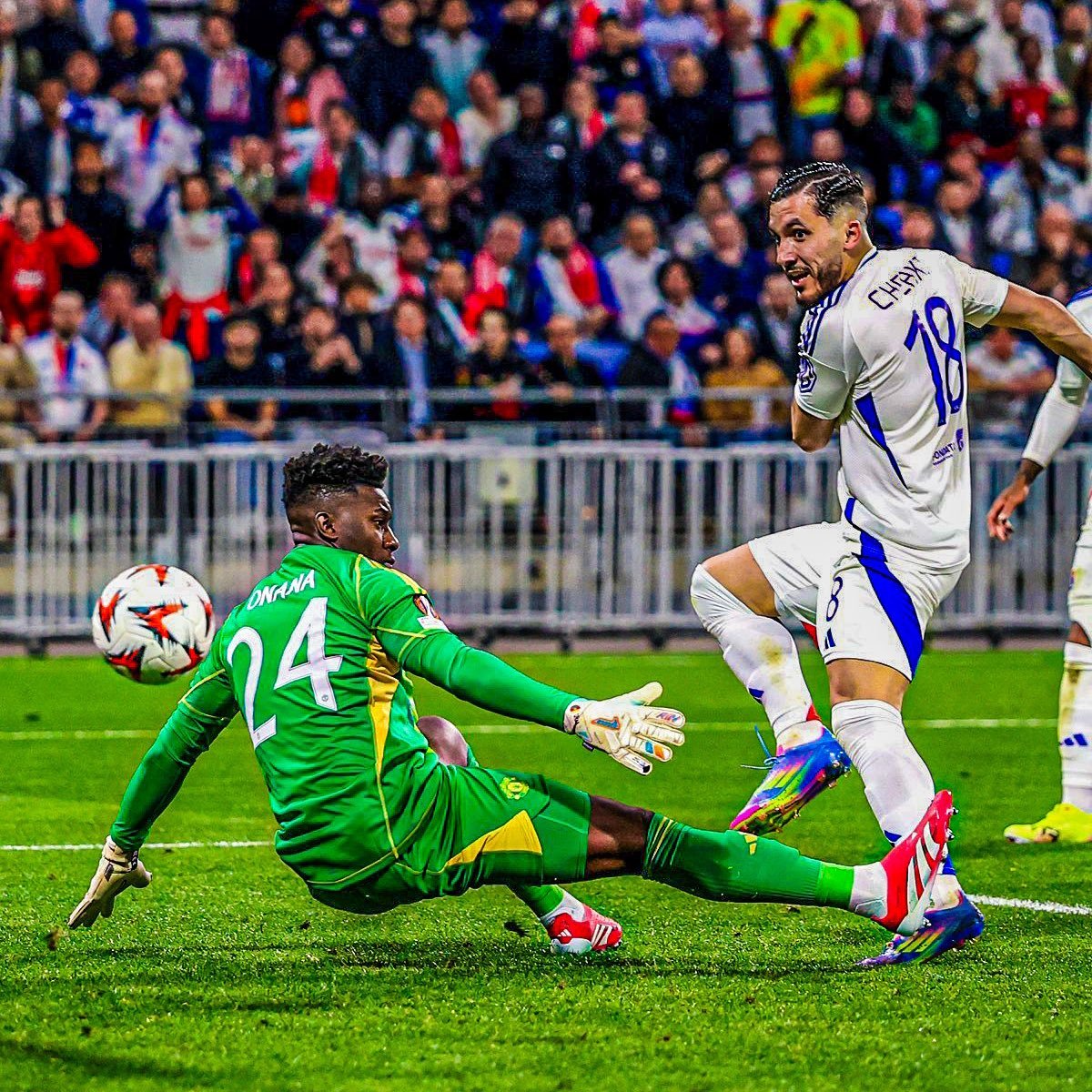 欧冠倒计时，曼联冲刺阶段状态回暖，细节引发关注，话题不断，资深球员宣示担当的简单介绍-爱游戏ayx综合