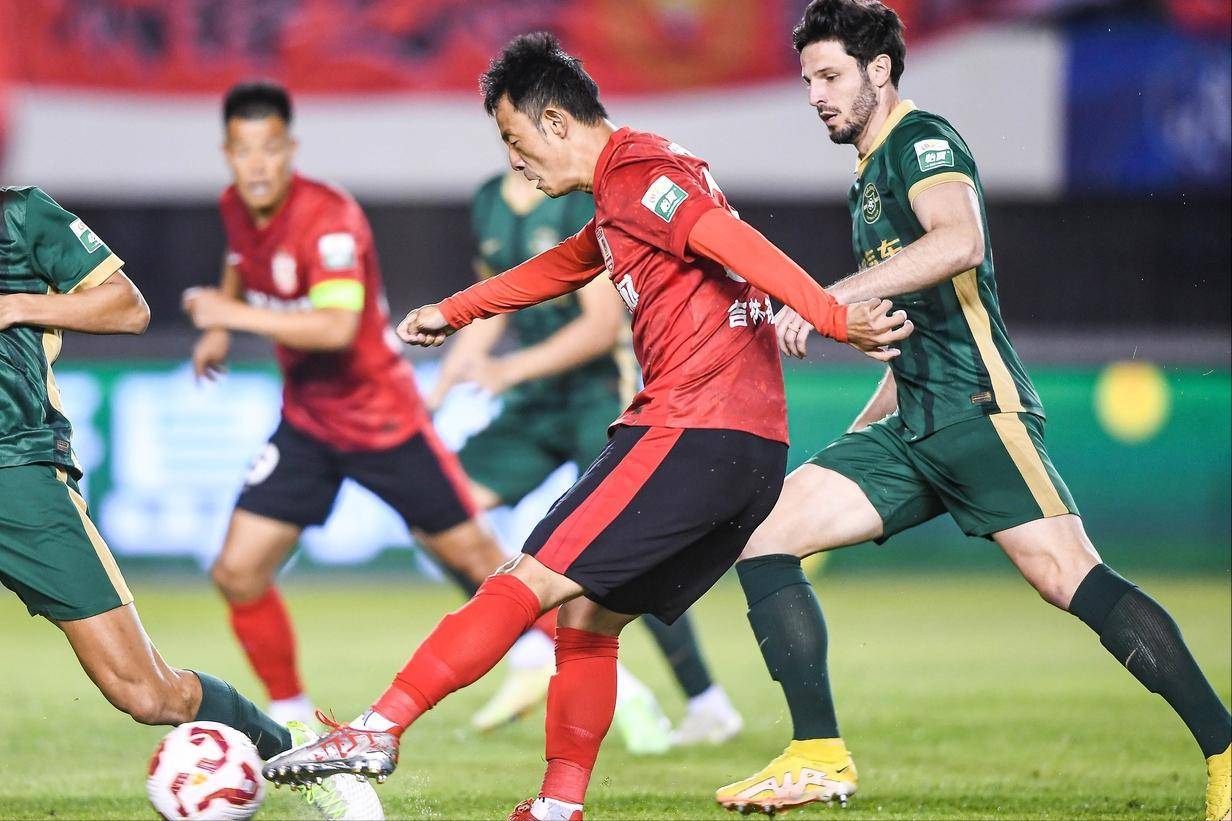  风云突变曼联冲刺阶段手感冰凉，中超版图或变，压力陡增，医务组通报恢复