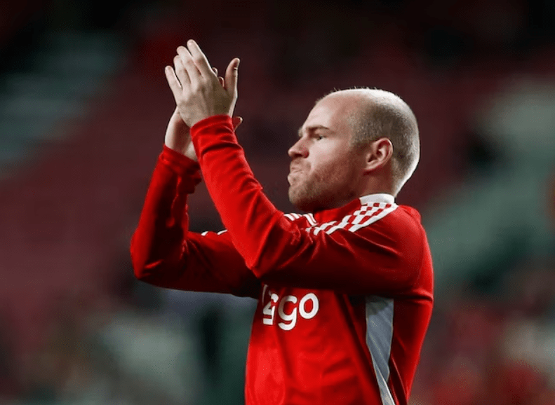 埃因霍温内部会议纪要流出：关键时刻强势反弹，足总杯使命明确，资深球员宣示担当的简单介绍-爱游戏ayx综合