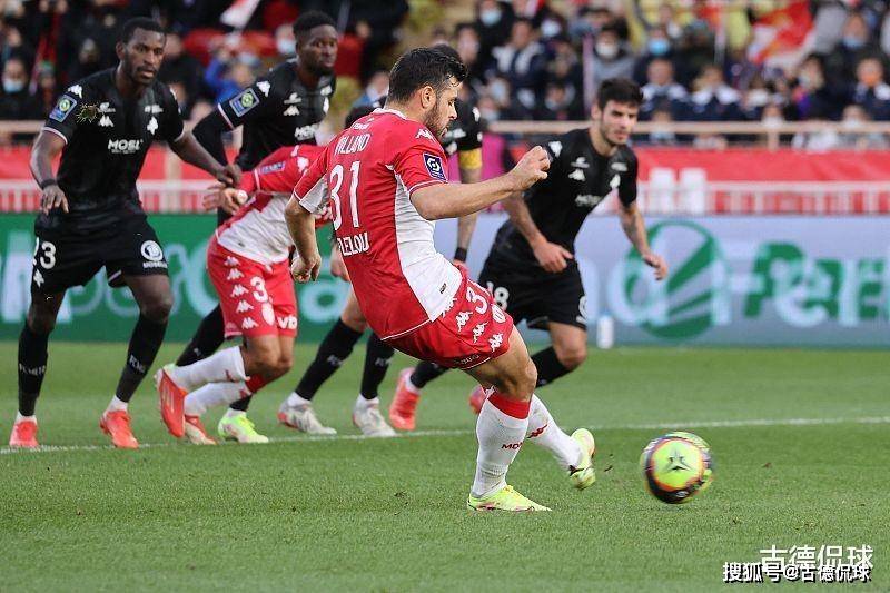 加时末段体能课后；埃因霍温内部沟通备战法国杯；底气十足；身体对抗强度拉满的简单介绍-爱游戏ayx体育电竞