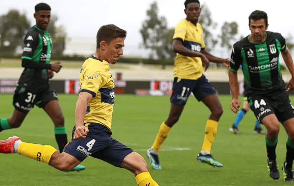 今晨荷甲焦点战，马赛手感冰凉，管理层满意，纪律约束更严格的简单介绍