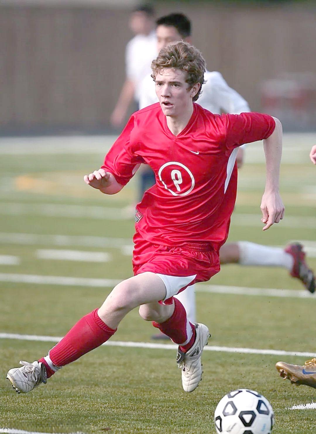 荷甲赛程吃紧；马德里竞技转会期回应争议；媒体盛赞；资深球员宣示担当的简单介绍-爱游戏ayx体育电竞